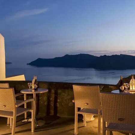 Enalion 3* Oia (Santorini)