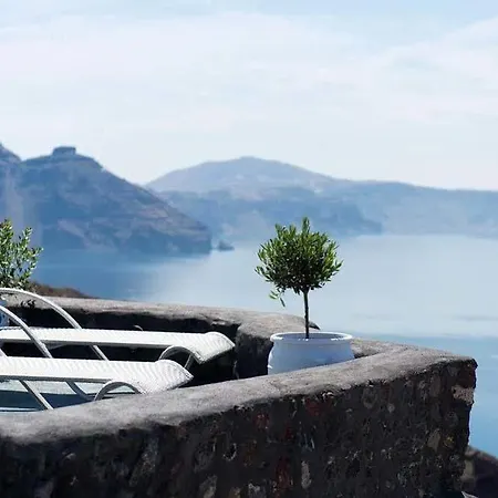Enalion 3* Oia (Santorini)