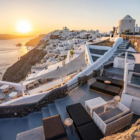 Enalion 4* Oia (Santorini)