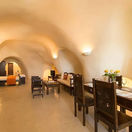 Enalion Pensionat Oia